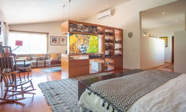 CASA EN VENTA EN FRACCIONAMIENTO LOS JALES EN ZAPOPAN CON ALBERCA Y MUY AMPLIA