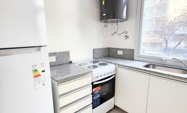 Depto / Studio Apto profesional Reciclado a nuevo!!