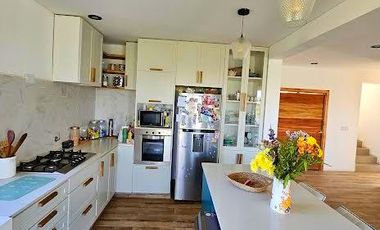 Venta Casa a La Laguna en El Naudir Escobar EC