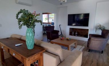 Venta Casa a La Laguna en El Naudir Escobar EC