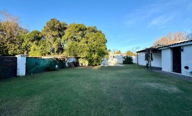 1 Planta - 4 Dorm - Pileta Climatizada - Quincho - Casa - Alquiler