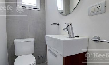 SEMIPISO DE 2 AMBIENTES EN ALQUILER EN  QUILMES  CON COCHERA !