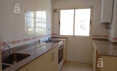Excelente  Monoambiente en alquiler -  Zona Céntrica - Villa Ballester