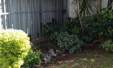 HERMOSA CASA EN ZONA RESIDENCIAL DE FLORESTA