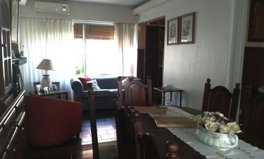 HERMOSA CASA EN ZONA RESIDENCIAL DE FLORESTA