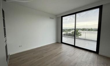 Venta casa Barrio San Benito a la laguna