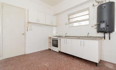 VENTA DEPARTAMENTO 3 AMBIENTES C/ DEPENDENCIA Y BALCON - PALERMO