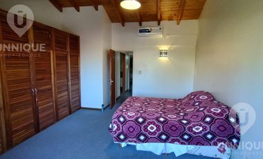 Venta Hermoso dúplex B° Santa Genoveva