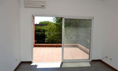 Alquiler casa 4 ambientes San Isidro Labrador VILLANUEVA