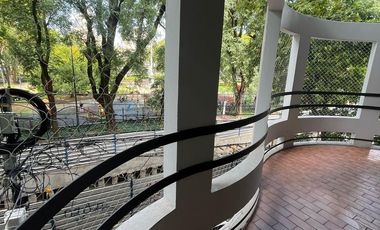 Departamento en  alquiler frente a plza flores