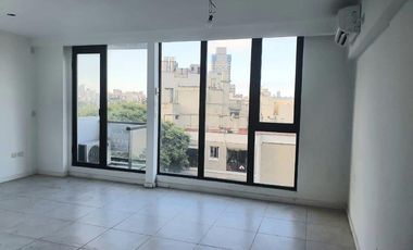 BAJAS EXPENSAS - Divino Monoambiente Apto Profesional y Comercial - SUM y Laundry