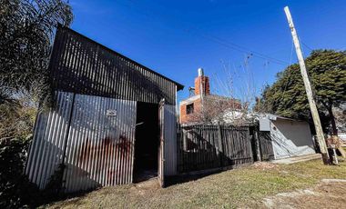 Casa en alquiler - 1 Dormitorio 1 Baño - 195Mts2 - Villa Elisa, La Plata