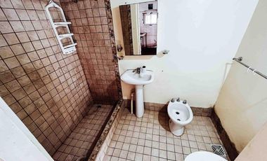 Casa en alquiler - 1 Dormitorio 1 Baño - 195Mts2 - Villa Elisa, La Plata