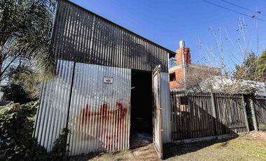 Casa en alquiler - 1 Dormitorio 1 Baño - 195Mts2 - Villa Elisa, La Plata