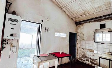 Casa en alquiler - 1 Dormitorio 1 Baño - 195Mts2 - Villa Elisa, La Plata