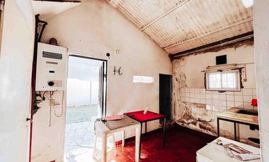 Casa en alquiler - 1 Dormitorio 1 Baño - 195Mts2 - Villa Elisa, La Plata