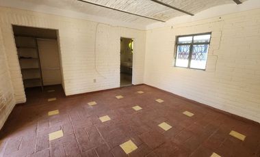 Casa remodelada en venta a una cuadra del Lago de Chapala