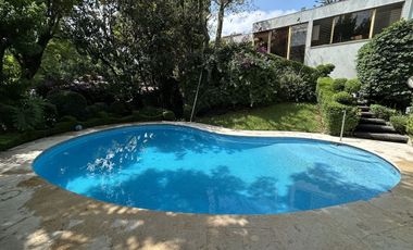 Casa en Renta,  un nivel, embajadas, Lomas de Tecamachalco, Naucalpan de Juarez