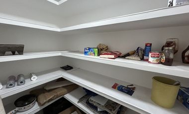 Casa en Renta,  un nivel, embajadas, Lomas de Tecamachalco, Naucalpan de Juarez