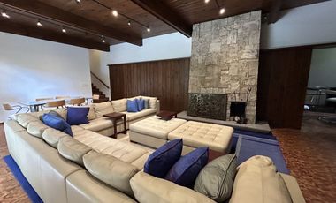 Casa en Renta,  un nivel, embajadas, Lomas de Tecamachalco, Naucalpan de Juarez