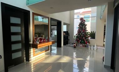 Casa en Renta en El Mesón, Calimaya  4 recamaras 520 m2 construccion