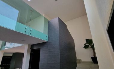 Casa en Renta en El Mesón, Calimaya  4 recamaras 520 m2 construccion