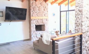 CASA EN VENTA EN AMEALCO QUERÉTARO, CON VISTA AL BOSQUE