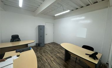 BODEGA C/ OFICINAS EN TERRA BUSINESS PARK