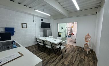 BODEGA C/ OFICINAS EN TERRA BUSINESS PARK
