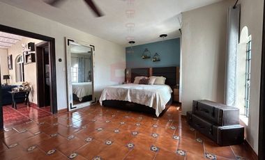 CIUDAD AZTLÁN CASA AMPLIA EN VENTA