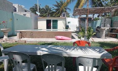 Casa de una planta y con piscina en Chuburná Puerto
