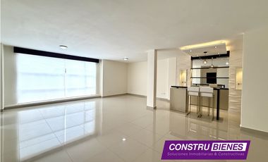 Casa familiar amplia en venta – Urb. Manta Beach | 500 m² construidos
