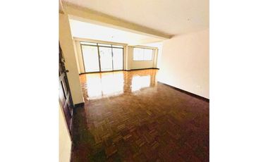 Lomas de Urdesa, Departamento en Renta, 160m2