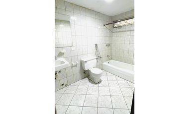 Lomas de Urdesa, Departamento en Renta, 160m2