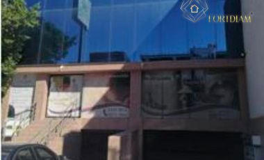 Edificio Comercial en Ciudad Satélite