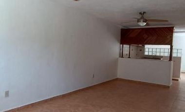 Casa en  RENTA SECTOR K