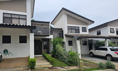 Se Alquila Casa en Costa Verde