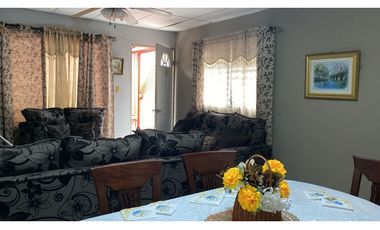 ALQUILER DE CASA EN PRADERAS DEL ROCIO VILLA ZAITA AMOBLADA