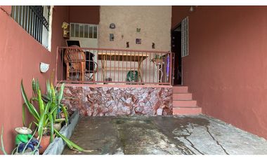 ALQUILER DE CASA EN PRADERAS DEL ROCIO VILLA ZAITA AMOBLADA