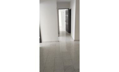 Se alquila apartamento en Santa Elena