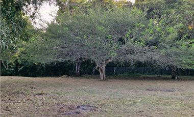 SE VENDE TERRENO EN SAN CARLOS - 7101 JC x RC