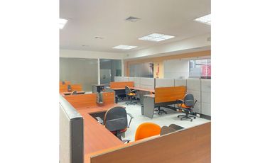 OFICINA / PLAZA 50 / CALLE 50 / 430M / PISO COMPLETO / DIVISIONES JC