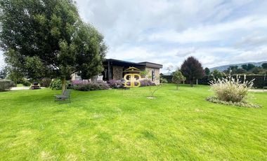 SE VENDE CASA EN TENJO