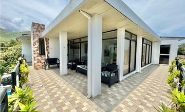 Casa en Conjunto Cerrado en Santa Marta