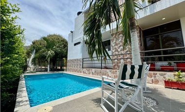 Casa en Conjunto Cerrado en Santa Marta