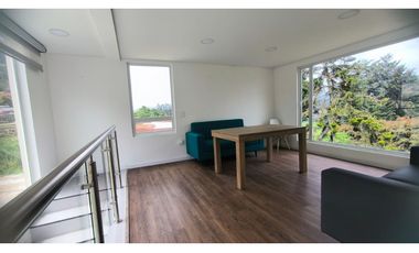 EN VENTA CASA CAMPESTRE LA CALERA