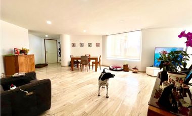 VENDO APARTAMENTO EN EL POBLADO SECTOR EL CAMPESTRE