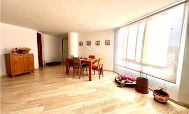 VENDO APARTAMENTO EN EL POBLADO SECTOR EL CAMPESTRE