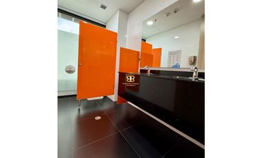 SE VENDE OFICINA EN SABANA PARK CAJIC