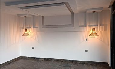 EN VENTA CASA UNIFAMILIAR EN MEDELLIN